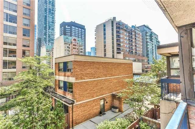 406 - 105 Mccaul St, Condo with 1 bedrooms, 1 bathrooms and null parking in Toronto ON | Image 13