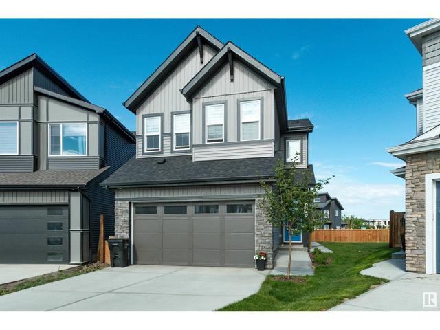 3367 Parker Lo Sw, House detached with 3 bedrooms, 2 bathrooms and 4 parking in Edmonton AB | Card Image
