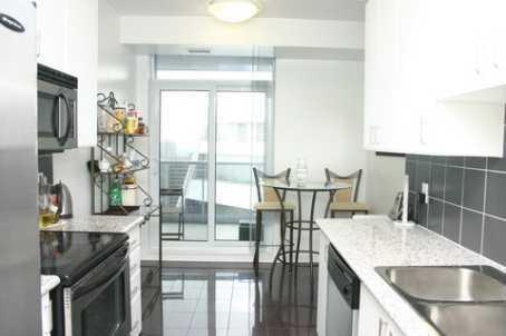 ph303 - 4968 Yonge St, Condo with 3 bedrooms, 3 bathrooms and 1 parking in Toronto ON | Image 4