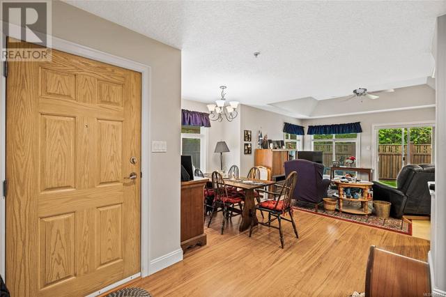 12 - 340 Young St, House attached with 2 bedrooms, 2 bathrooms and null parking in Parksville BC | Image 12