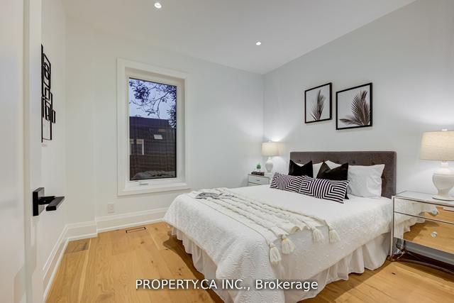 8 First Ave, House semidetached with 4 bedrooms, 5 bathrooms and 1.5 parking in Toronto ON | Image 11