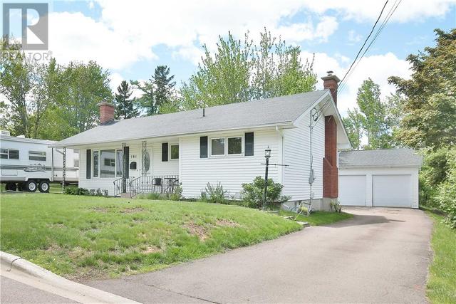 161 Rivercrest Ave, House detached with 3 bedrooms, 1 bathrooms and null parking in Riverview NB | Card Image