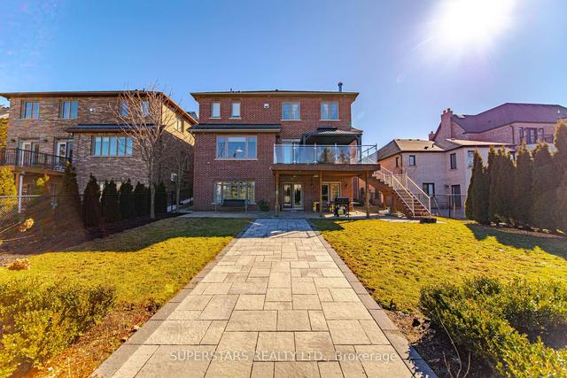 42 Puccini Dr, House detached with 5 bedrooms, 7 bathrooms and 21 parking in Richmond Hill ON | Image 35