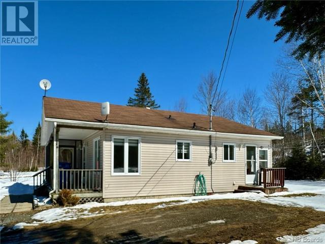 11252 - 105 Route, House detached with 1 bedrooms, 1 bathrooms and null parking in Perth NB | Image 5