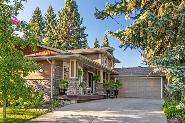 12240 Lake Louise Way Se, House detached with 4 bedrooms, 3 bathrooms and 10 parking in Calgary AB | Image 40