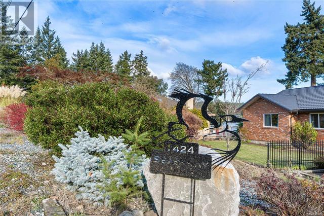 1424 Seaspray Blvd, House detached with 5 bedrooms, 3 bathrooms and 5 parking in Nanaimo A BC | Image 81