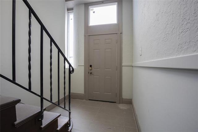 a - 166 John Street S, Condo with 1 bedrooms, 1 bathrooms and null parking in Hamilton ON | Image 6
