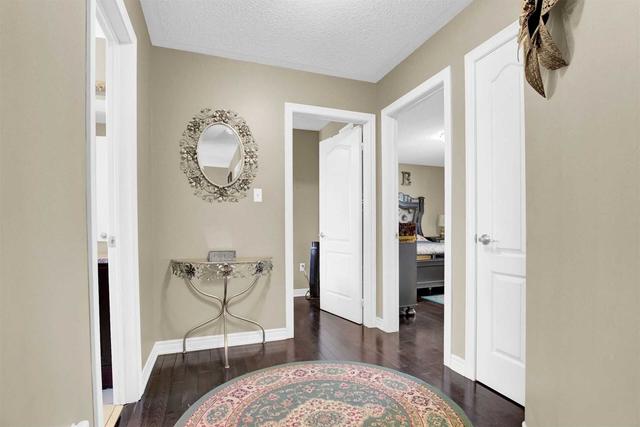 78 Brentcliff Dr, House detached with 3 bedrooms, 3 bathrooms and 6 parking in Brampton ON | Image 14