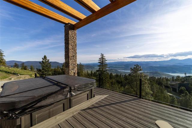 960 Eagle Place, House detached with 3 bedrooms, 2 bathrooms and 10 parking in Okanagan Similkameen A BC | Image 24