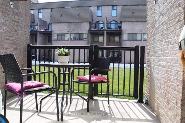 112 - 2095 Roche Crt, Townhouse with 3 bedrooms, 2 bathrooms and 1 parking in Mississauga ON | Image 30