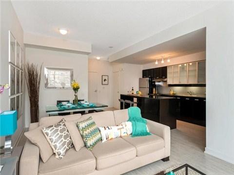 th07 - 19 Singer Crt, Townhouse with 3 bedrooms, 3 bathrooms and 1 parking in Toronto ON | Image 5