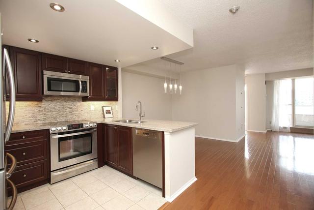 602 - 100 Observatory Lane, Condo with 2 bedrooms, 2 bathrooms and 1 parking in Richmond Hill ON | Image 16
