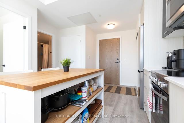 529 - 2300 St. Clair Ave W, Condo with 1 bedrooms, 1 bathrooms and 1 parking in Toronto ON | Image 3