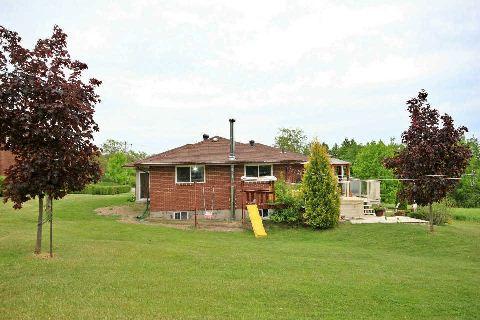 856 Allan St, House detached with 4 bedrooms, 2 bathrooms and 4 parking in Springwater ON | Image 14