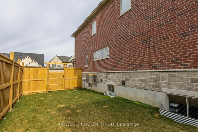 325 Cullen Tr, House detached with 3 bedrooms, 3 bathrooms and 6 parking in Peterborough ON | Image 26