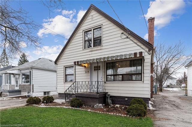319 West 2nd Street, House detached with 5 bedrooms, 2 bathrooms and null parking in Hamilton ON | Image 1