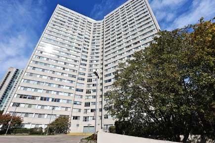 1507 - 3700 Kaneff Cres, Condo with 3 bedrooms, 2 bathrooms and 1 parking in Mississauga ON | Image 20