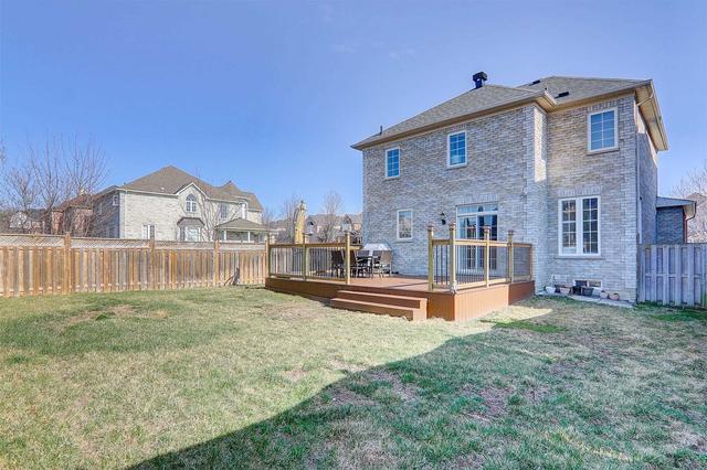 16 Hollylane Dr, House detached with 4 bedrooms, 4 bathrooms and 5 parking in Markham ON | Image 33