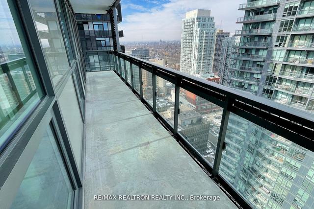 2508 - 39 Roehampton Ave, Condo with 2 bedrooms, 2 bathrooms and 0 parking in Toronto ON | Image 17
