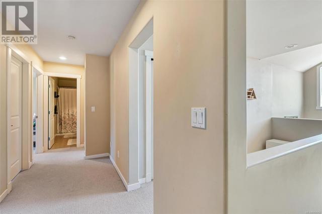 14 - 2229 Graduation Pl, House attached with 3 bedrooms, 4 bathrooms and 4 parking in Saanich BC | Image 30