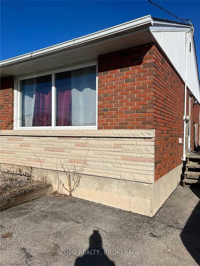 7294 Merritt Ave, House detached with 3 bedrooms, 1 bathrooms and 2 parking in Niagara Falls ON | Image 9