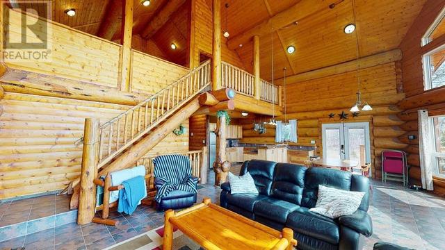270067 Township Road 1, House detached with 4 bedrooms, 3 bathrooms and 8 parking in Cardston County AB | Image 20