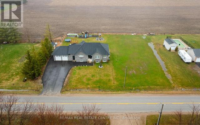 402193 County Rd 15 Rd, House detached with 4 bedrooms, 4 bathrooms and 10 parking in Grand Valley ON | Image 2