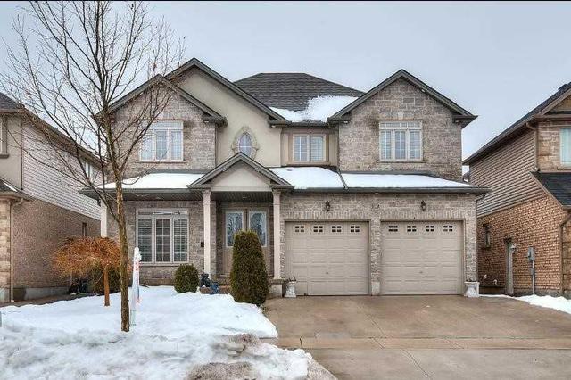 119 Paige St, House detached with 4 bedrooms, 4 bathrooms and 2 parking in Kitchener ON | Image 1