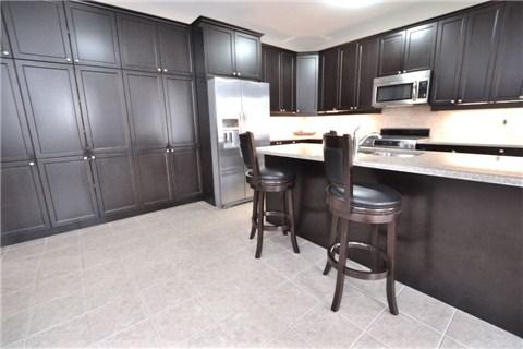 362 Treend Pl, House detached with 4 bedrooms, 3 bathrooms and 4 parking in Milton ON | Image 6