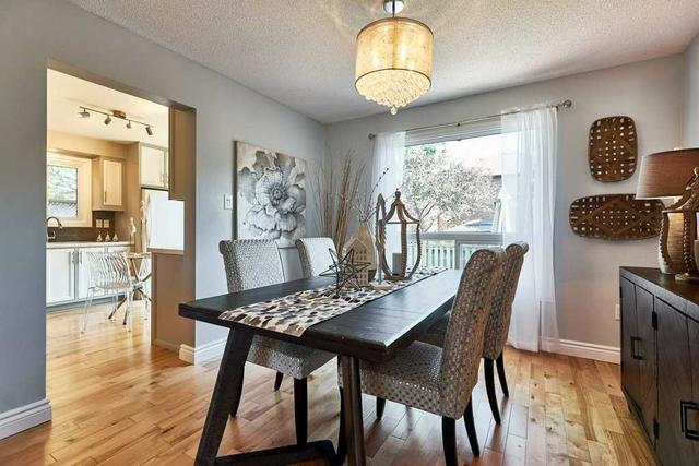 4 Deverill Cres, House detached with 3 bedrooms, 3 bathrooms and 3 parking in Ajax ON | Image 2