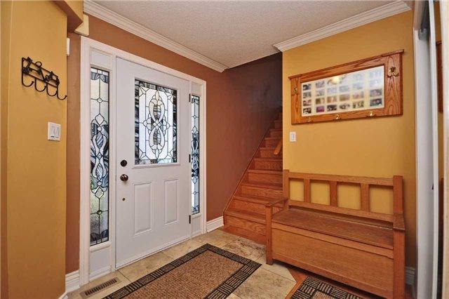 3738 Althorpe Circ, House detached with 4 bedrooms, 3 bathrooms and 4 parking in Mississauga ON | Image 2