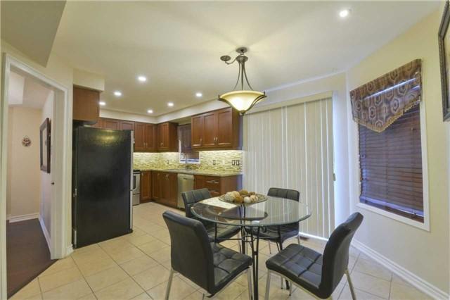 6919 Gracefield Dr, House detached with 4 bedrooms, 4 bathrooms and 4 parking in Mississauga ON | Image 9