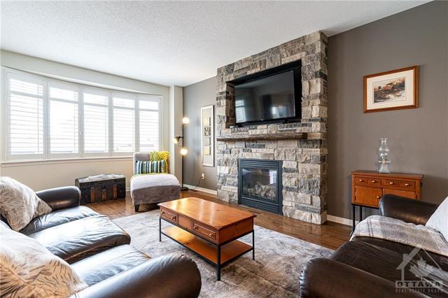 128 Palfrey Way, House detached with 5 bedrooms, 5 bathrooms and 6 parking in Ottawa ON | Image 11