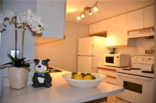 Th 6 - 85 Lillian St, Townhouse with 2 bedrooms, 2 bathrooms and 1 parking in Toronto ON | Image 8