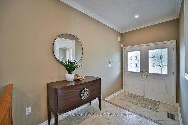 14 Leparc Rd, House detached with 3 bedrooms, 3 bathrooms and 6 parking in Brampton ON | Image 20