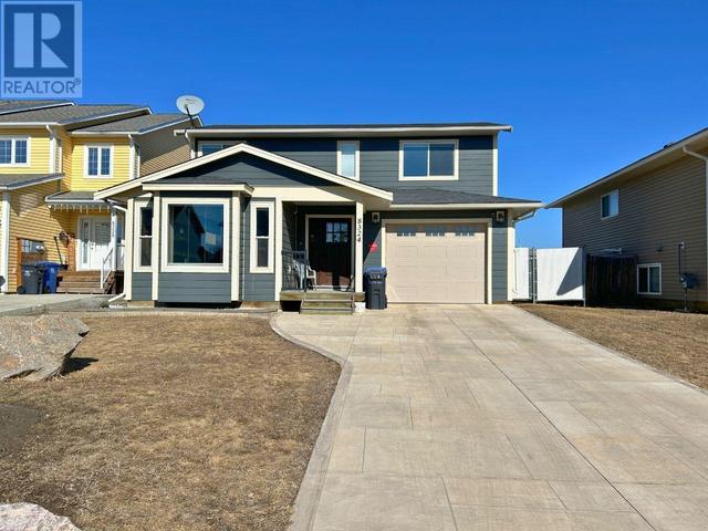 8324 86 Avenue, House detached with 3 bedrooms, 3 bathrooms and null parking in Fort St. John BC | Image 1