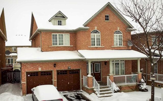 11 Villagewood St, House detached with 4 bedrooms, 5 bathrooms and 6 parking in Brampton ON | Image 1
