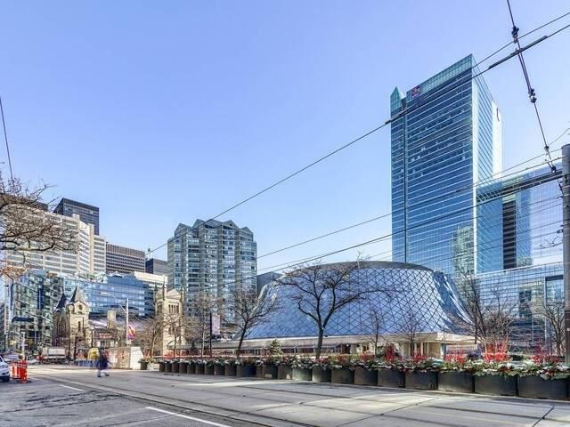 3401 - 224 King St W, Condo with 1 bedrooms, 1 bathrooms and 0 parking in Toronto ON | Image 20