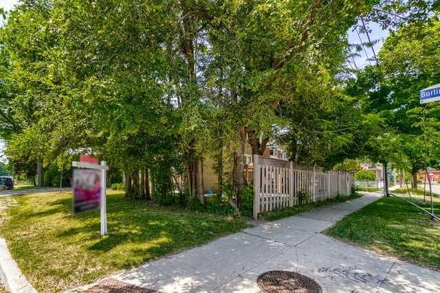 46 Burlingame Rd, House detached with 4 bedrooms, 5 bathrooms and 5 parking in Toronto ON | Image 23