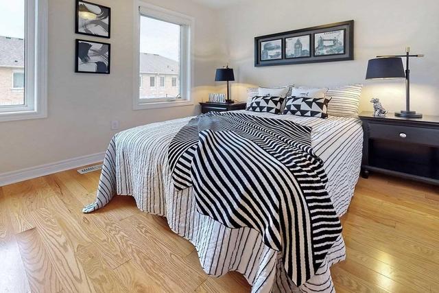 26 Kawneer Terr, House attached with 4 bedrooms, 3 bathrooms and 2 parking in Toronto ON | Image 17