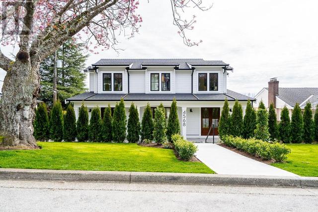 4568 Mckee Street, House detached with 5 bedrooms, 7 bathrooms and 5 parking in Burnaby BC | Image 2