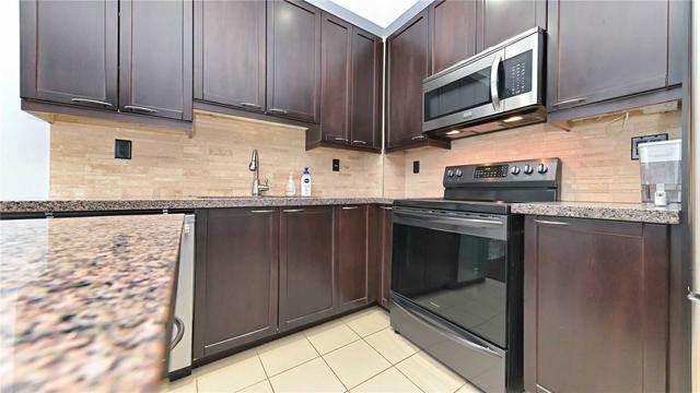 115 - 383 Prince Of Wales Dr, Townhouse with 3 bedrooms, 3 bathrooms and 2 parking in Mississauga ON | Image 36