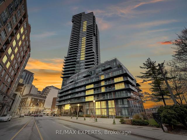 3007 - 825 Church St, Condo with 2 bedrooms, 2 bathrooms and 1 parking in Toronto ON | Image 1