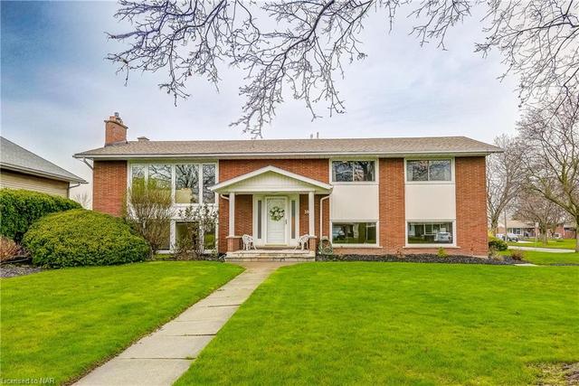 30 Joanna Drive, House detached with 3 bedrooms, 1 bathrooms and 6 parking in St. Catharines ON | Image 12