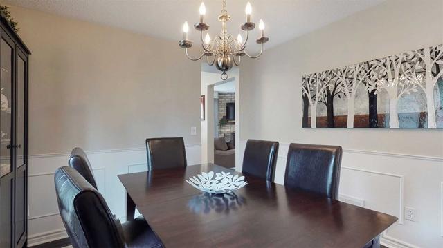 86 Heathcliffe Sq, Townhouse with 3 bedrooms, 4 bathrooms and 2 parking in Brampton ON | Image 37