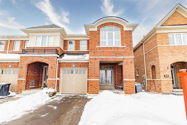64 Sussexvale Dr, House attached with 3 bedrooms, 3 bathrooms and 3 parking in Brampton ON | Image 1