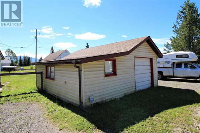3322 5th Street, House detached with 3 bedrooms, 1 bathrooms and null parking in Houston BC | Image 30