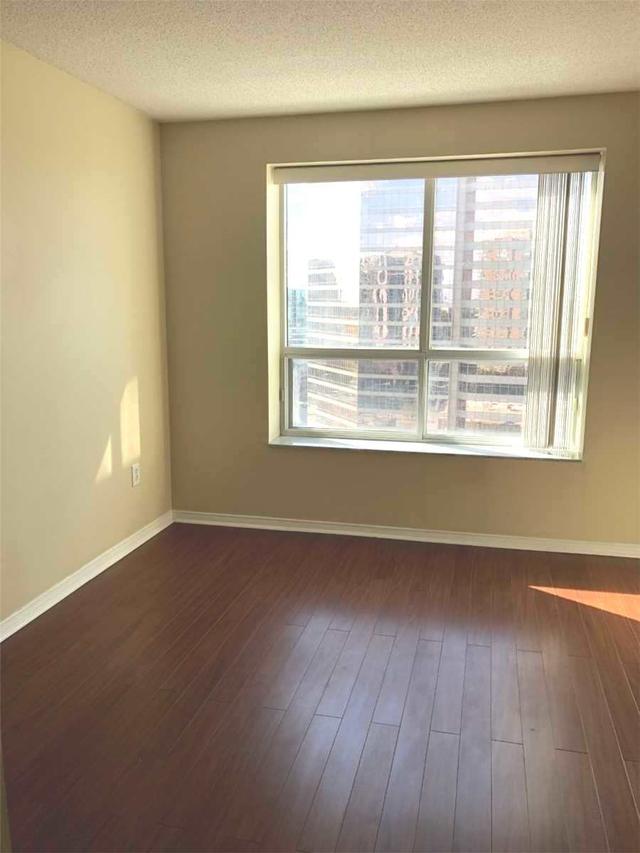 1708 - 1 Pemberton Ave, Condo with 2 bedrooms, 2 bathrooms and 1 parking in Toronto ON | Image 7