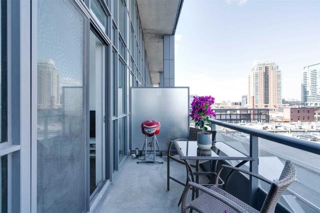 533 - 5 Hanna Ave, Condo with 1 bedrooms, 2 bathrooms and 1 parking in Toronto ON | Image 24