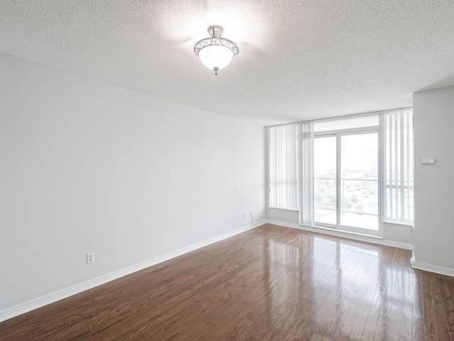 807 - 2585 Erin Centre Blvd, Condo with 2 bedrooms, 2 bathrooms and 1 parking in Mississauga ON | Image 5